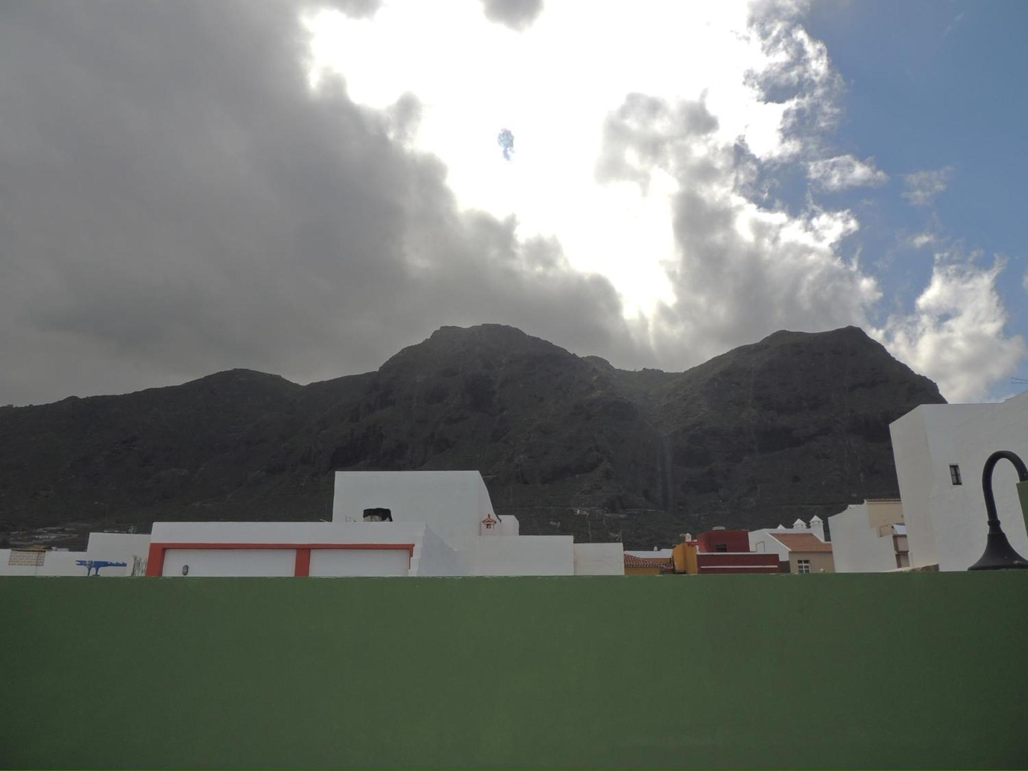Caleta de Interián Casa Vacacional Nonaヴィラ エクステリア 写真